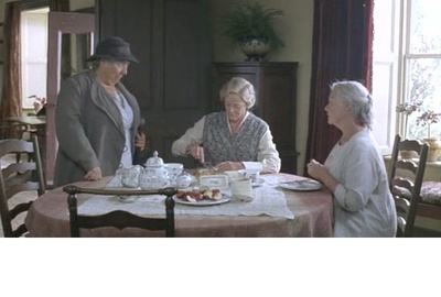 等爱的女孩剧照的剧照