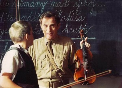 青青校树剧照的剧照