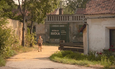 青青校树剧照的剧照