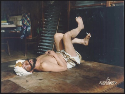 青青校树剧照的剧照