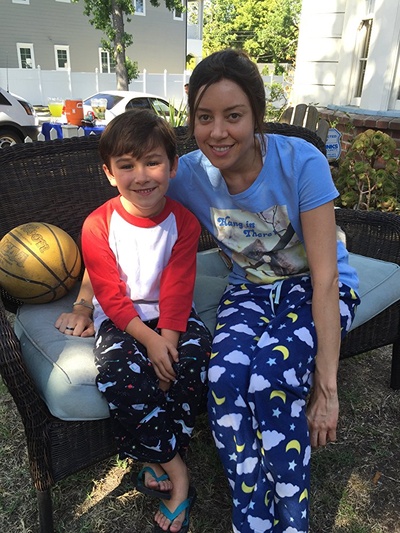 英格丽向西行剧照的剧照