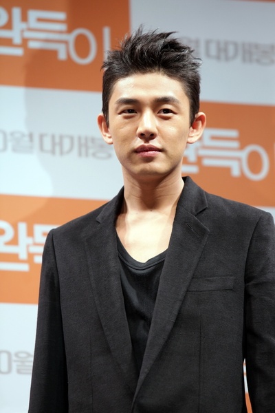 少年菀得剧照的剧照