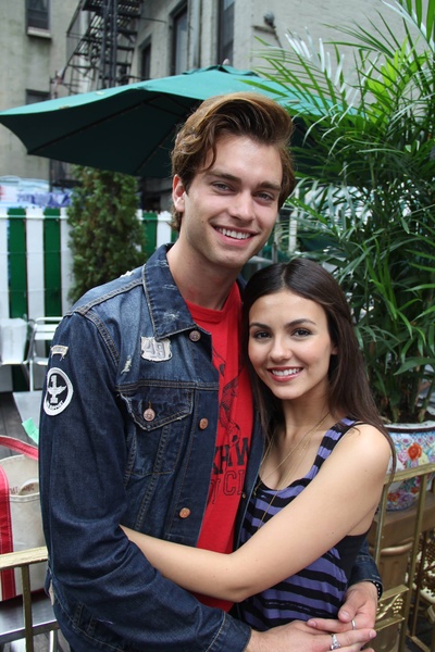 不接吻名单剧照的剧照