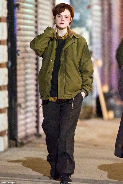 关于雷剧照的剧照