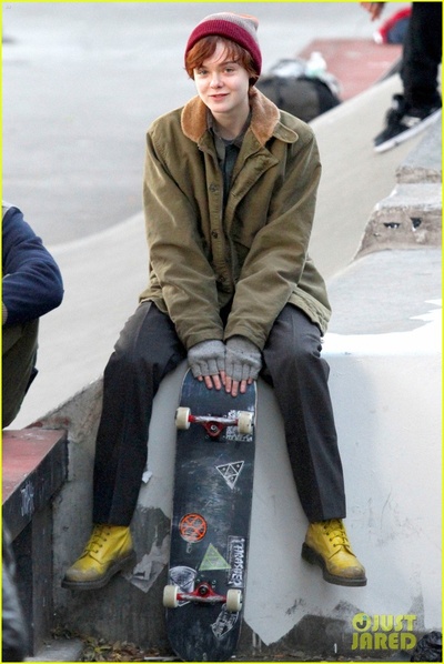 关于雷剧照的剧照