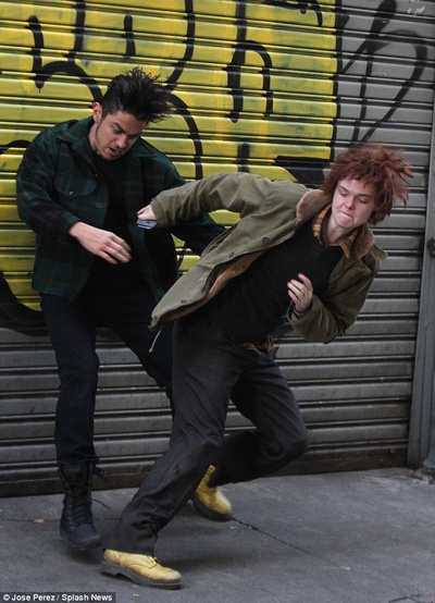 关于雷剧照的剧照