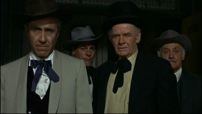 给小女人的大帮助剧照的剧照