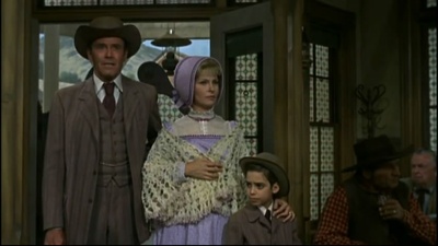 给小女人的大帮助剧照的剧照