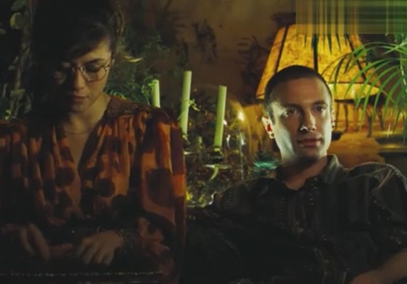 双面劳伦斯剧照的剧照