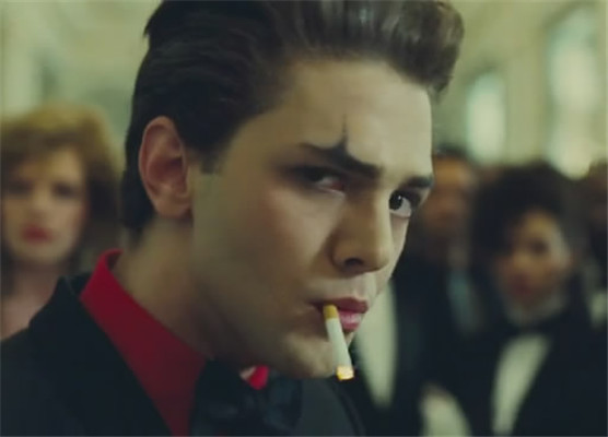 双面劳伦斯剧照的剧照