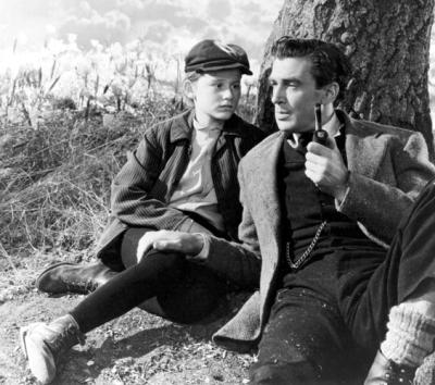 青山翠谷剧照的剧照