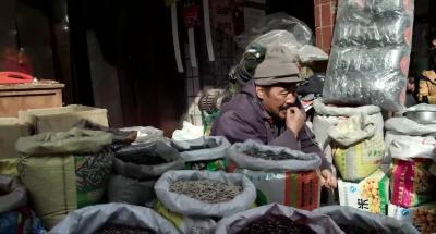 一个勺子剧照的剧照