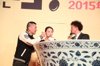 一个勺子剧照的剧照