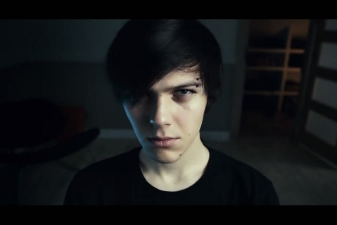 自杀房间剧照的剧照