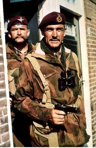 遥远的桥剧照的剧照