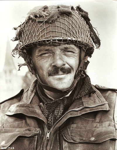 遥远的桥剧照的剧照