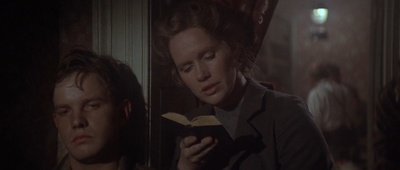 遥远的桥剧照的剧照