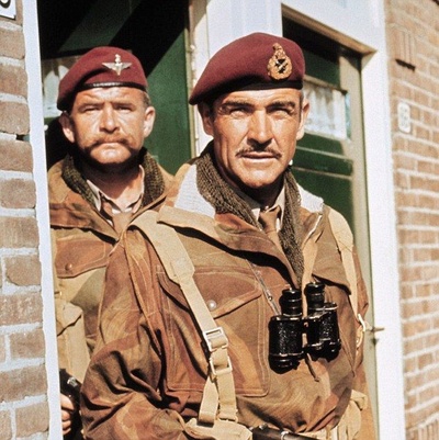 遥远的桥剧照的剧照