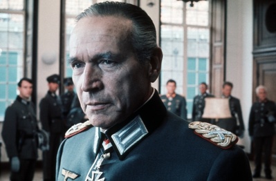 遥远的桥剧照的剧照