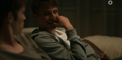 爱自皮肤剧照的剧照