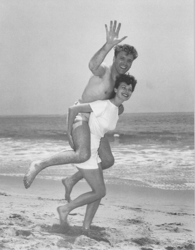 绣巾蒙面盗剧照的剧照