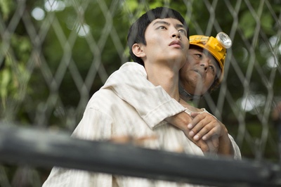 朝我心脏开枪剧照的剧照