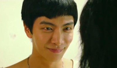 朝我心脏开枪剧照的剧照