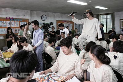 朝我心脏开枪剧照的剧照