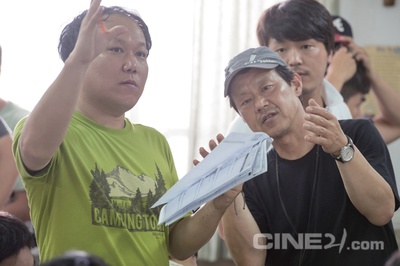 朝我心脏开枪剧照的剧照