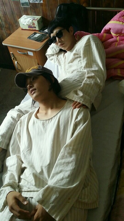 朝我心脏开枪剧照的剧照