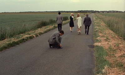 资产阶级的审慎魅力剧照的剧照