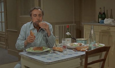 资产阶级的审慎魅力剧照的剧照