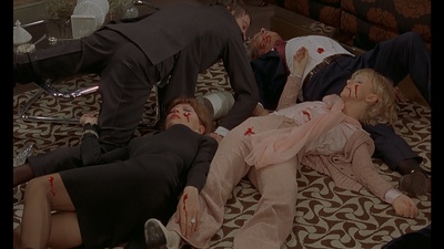 资产阶级的审慎魅力剧照的剧照