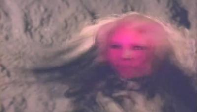 狼女白鹰剧照的剧照