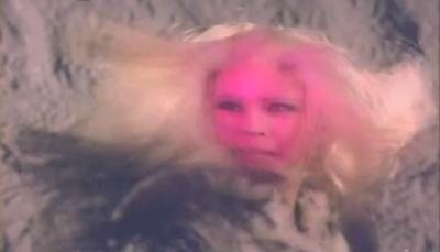 狼女白鹰剧照的剧照