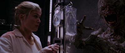 毁灭战士剧照的剧照