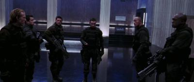 毁灭战士剧照的剧照