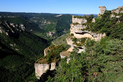 多余的人剧照的剧照