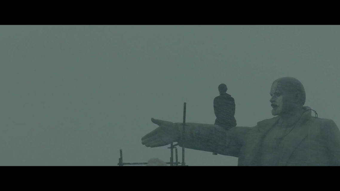 电子云层下剧照的剧照