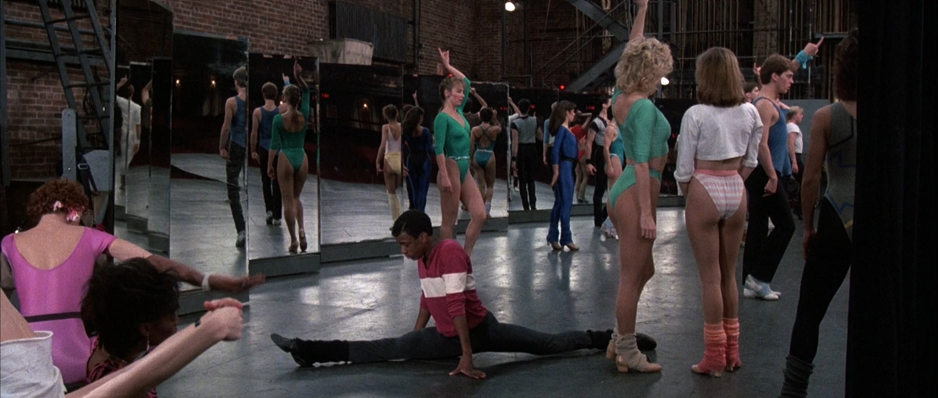 歌舞线上剧照的剧照