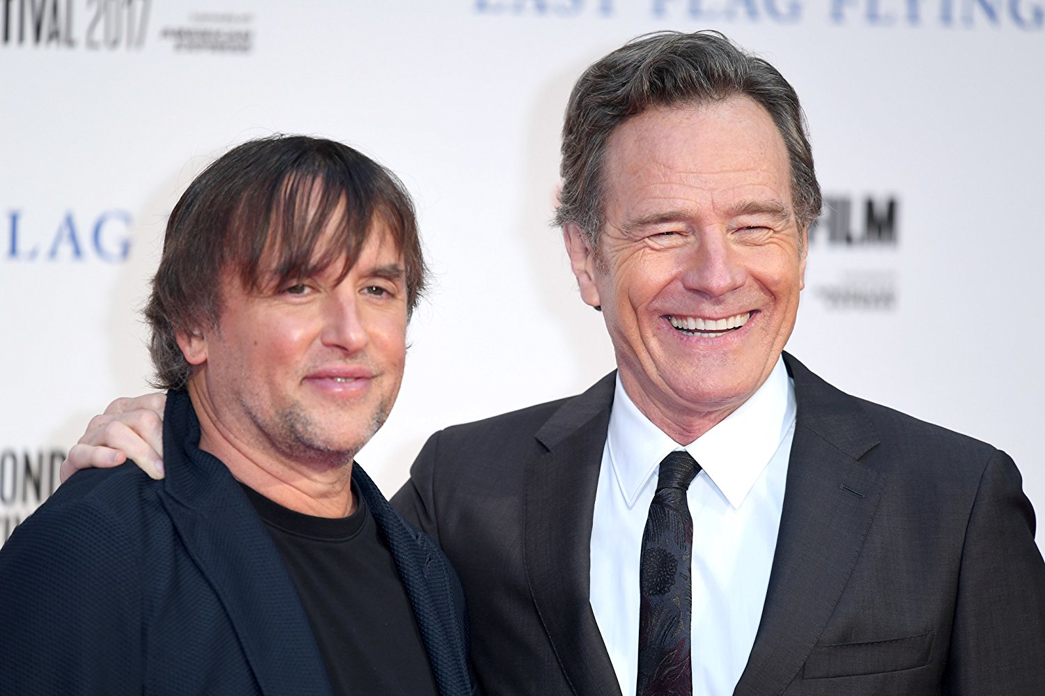 最后的旗帜剧照的剧照