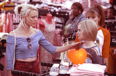 白色夹竹桃剧照的剧照