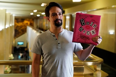 周六夜现场：蒂娜·菲/妮琪·米娜剧照的剧照