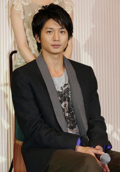 我们无法改变世界，但我们想在柬埔寨建一所学校。剧照的剧照