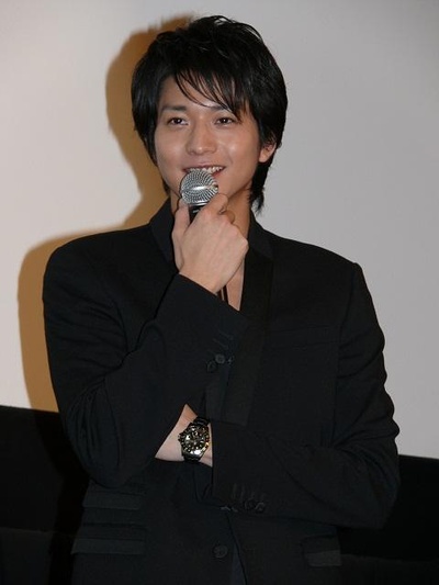 我们无法改变世界，但我们想在柬埔寨建一所学校。剧照的剧照