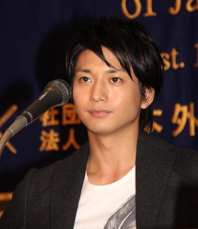 我们无法改变世界，但我们想在柬埔寨建一所学校。剧照的剧照