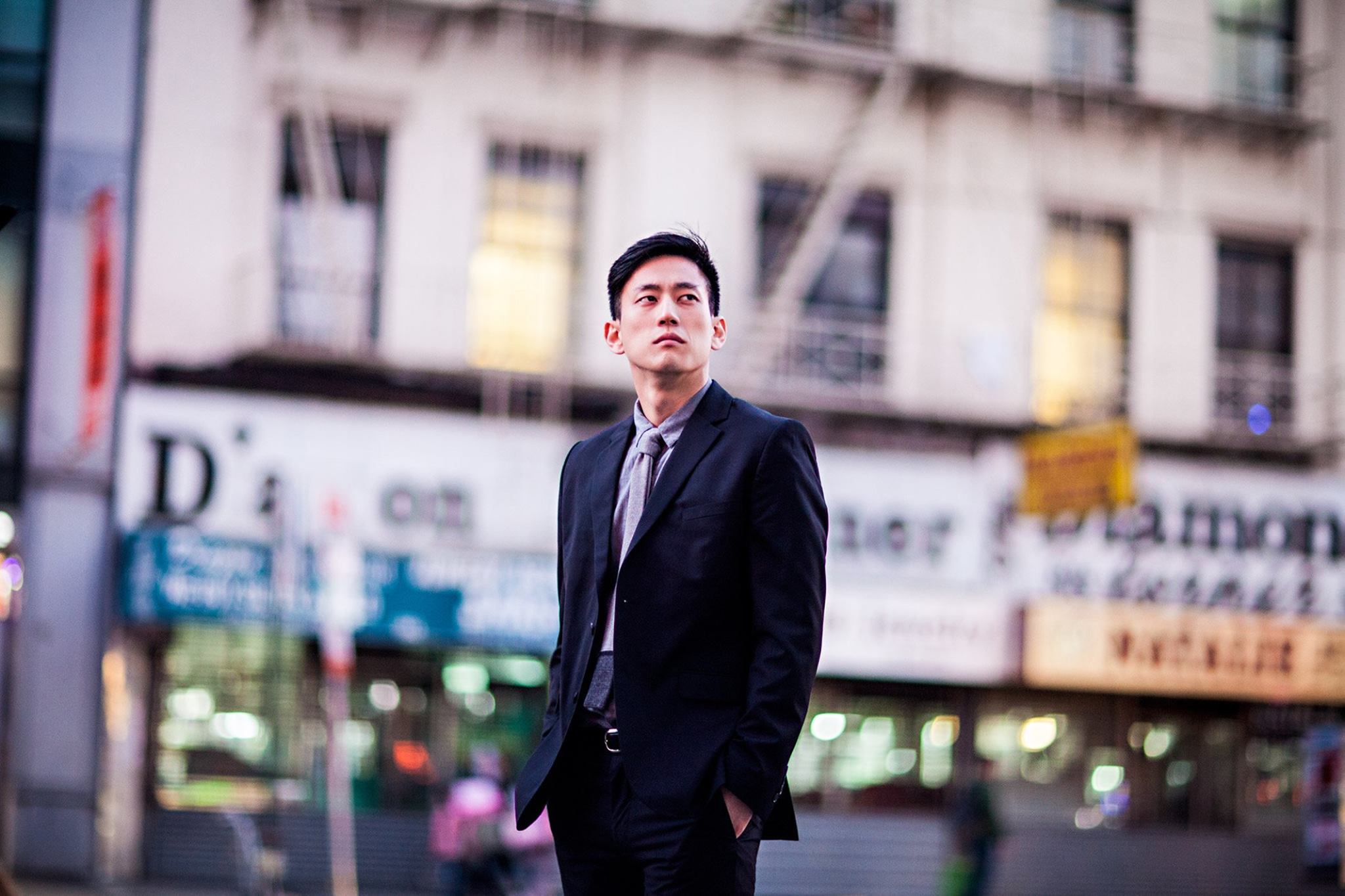 封面有男天剧照的剧照