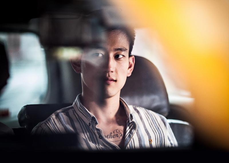 封面有男天剧照的剧照