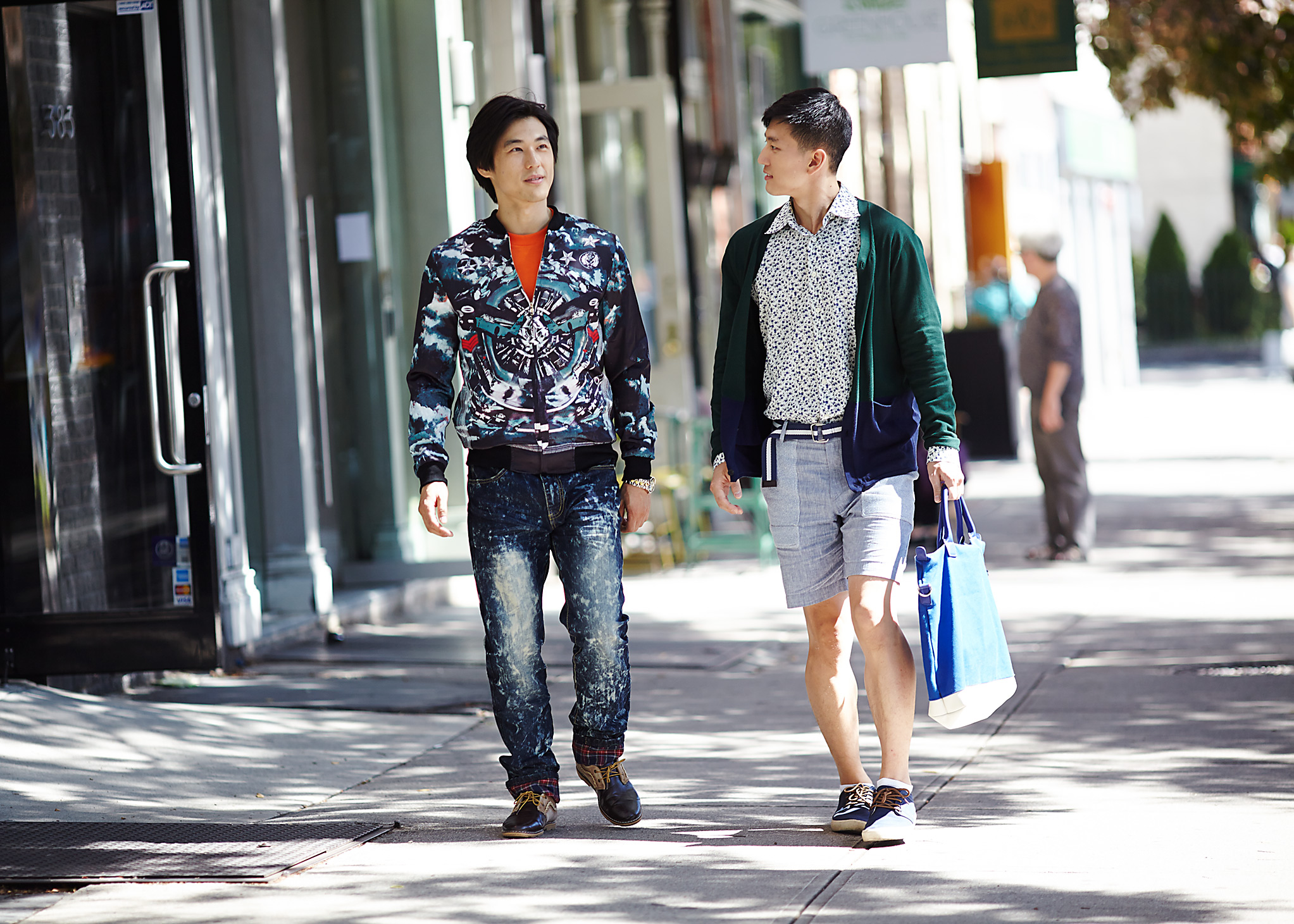 封面有男天剧照的剧照