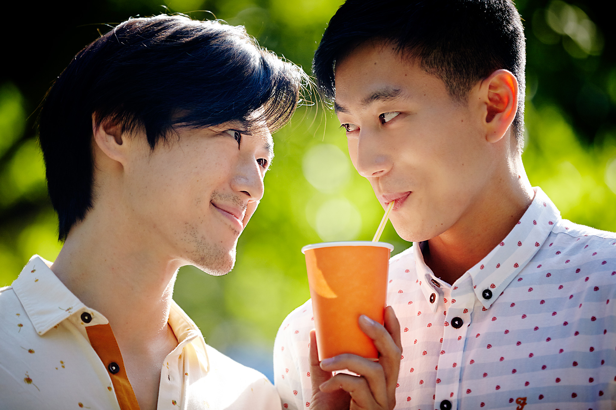 封面有男天剧照的剧照